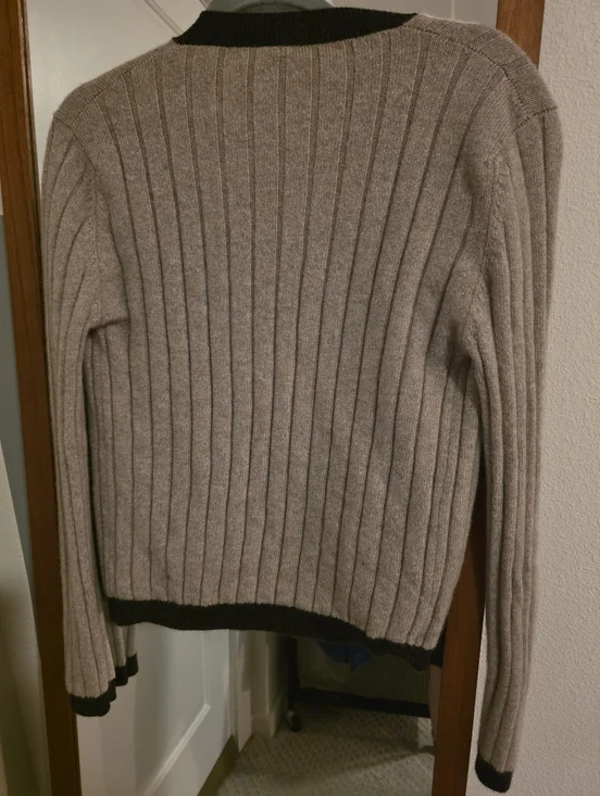 CHANEL Taupe and Black Ribbed Cashmere Cardigan - Picture 2 of 6